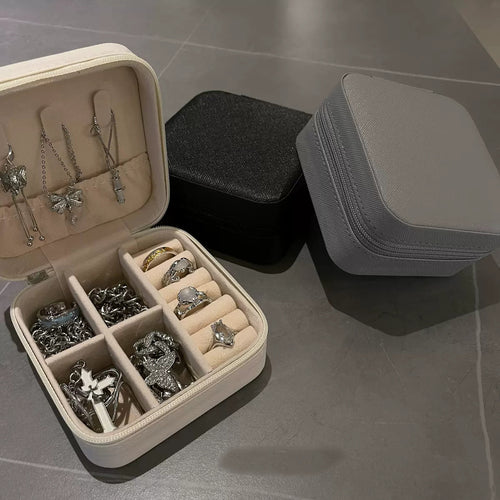 Travelers Portable Jewelry Box